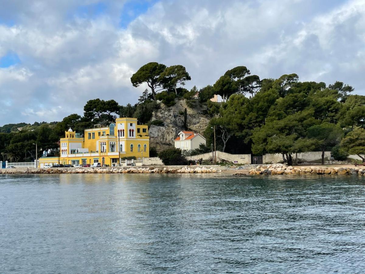 Au Coeur Du Vieux Toulon Au Calme Appartement Renove Climatise Confortable Etage Eleve Avec Ascenseur Proche Parking Et Toutes Commodites Екстериор снимка