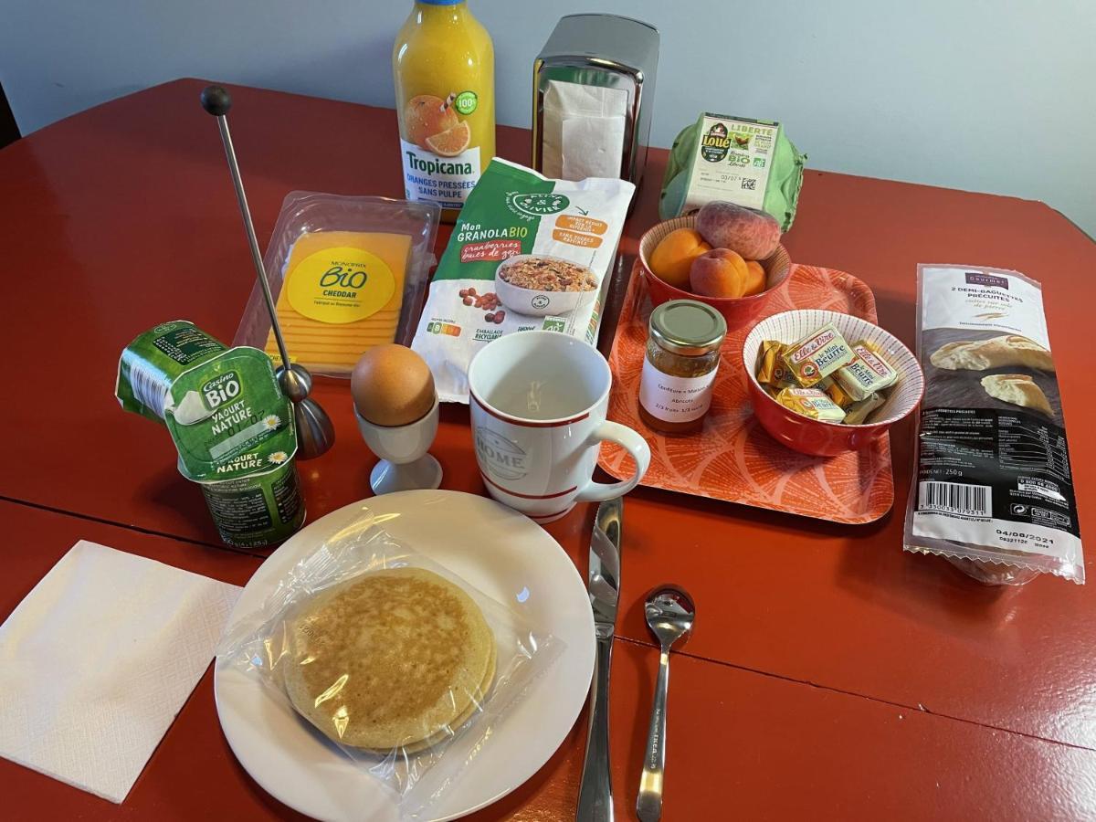 Au Coeur Du Vieux Toulon Au Calme Appartement Renove Climatise Confortable Etage Eleve Avec Ascenseur Proche Parking Et Toutes Commodites Екстериор снимка
