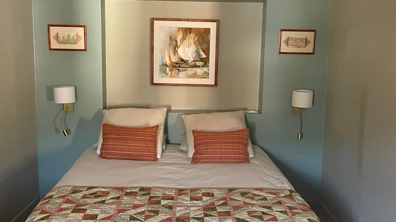 Au Coeur Du Vieux Toulon Au Calme Appartement Renove Climatise Confortable Etage Eleve Avec Ascenseur Proche Parking Et Toutes Commodites Екстериор снимка